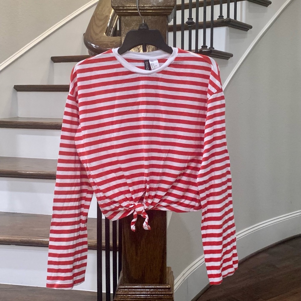 Juniors Long Sleeve Crop Tee